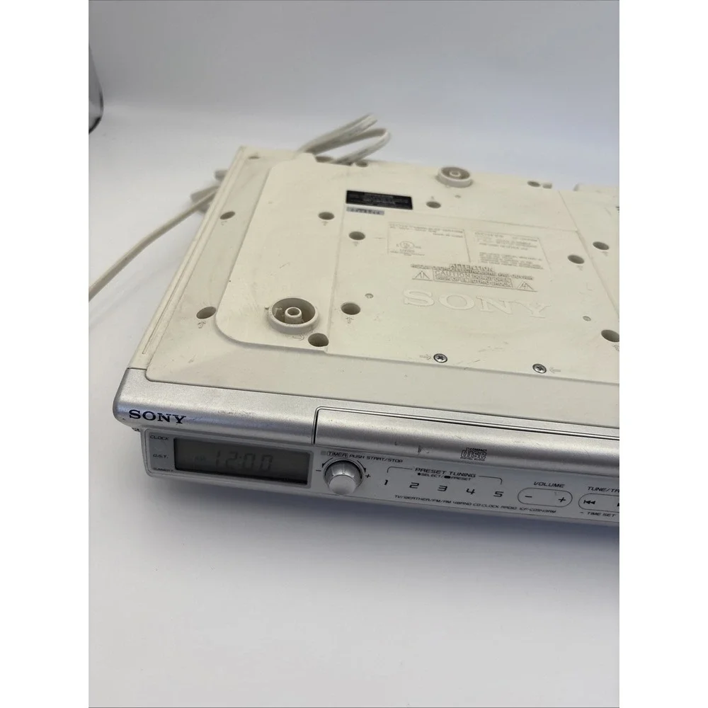 Sony ICF-CD543RM Under Cabinet Kitchen CD Clock Radio Silver FM AM Weather Band